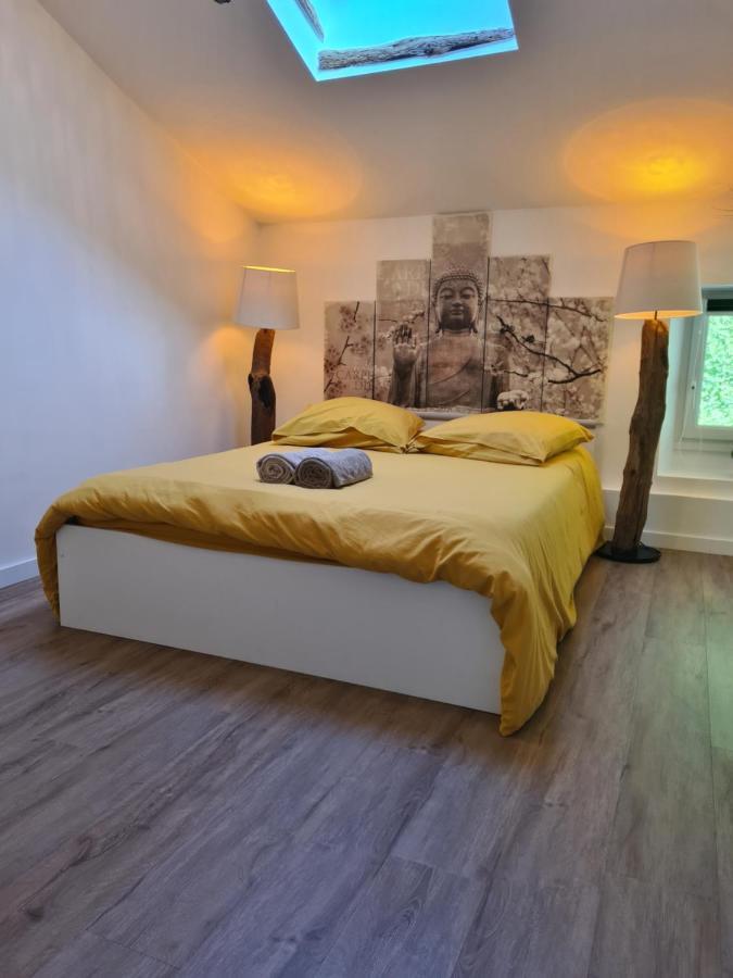Chambre Double Au Calme Proche Puy Du Fo Apartment Le Boupere Exterior photo